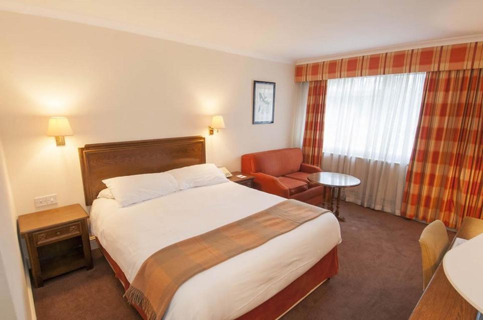 Roebuck Inn Stevenage Eksteriør billede